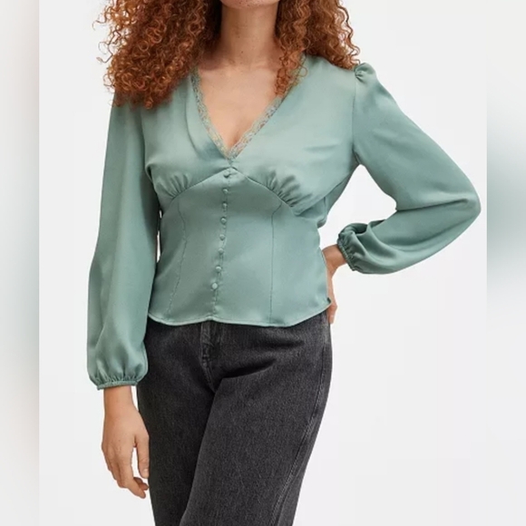 NWOT Mango Green Ruched Blouse with Long Sleeves -Size L - Picture 1 of 7